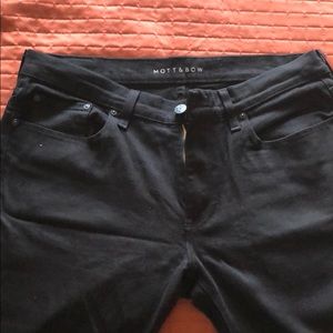 Mott and Bow Black Stretch Jeans 33x32